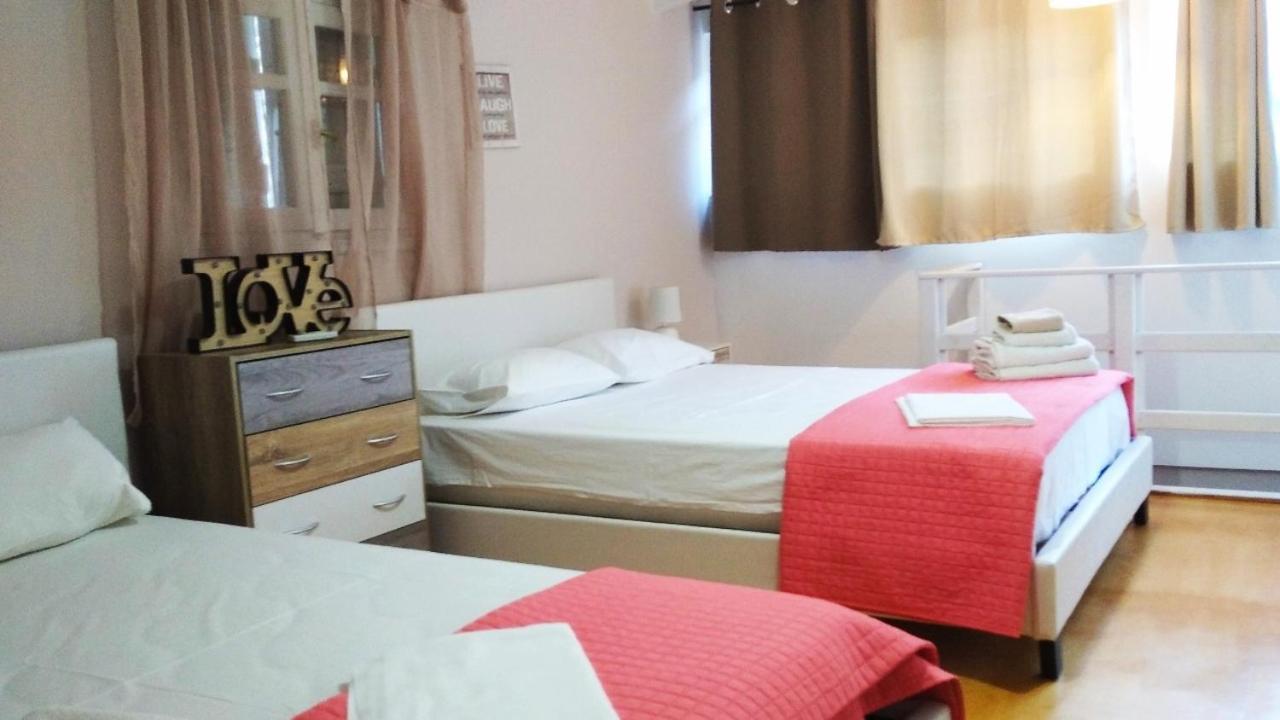 "Villa Kanavos" Apts มาตาลา ภายนอก รูปภาพ