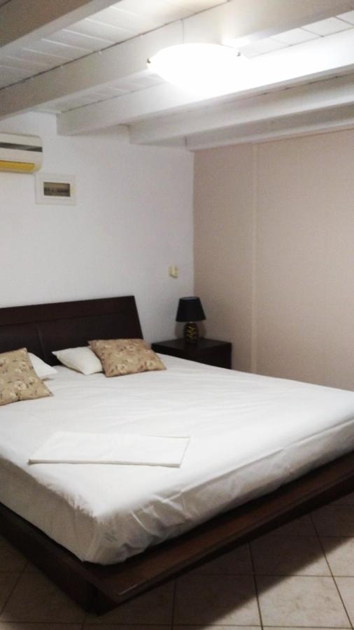 "Villa Kanavos" Apts มาตาลา ภายนอก รูปภาพ