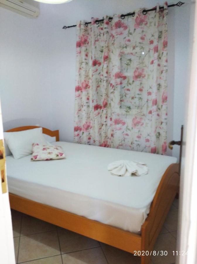 "Villa Kanavos" Apts มาตาลา ภายนอก รูปภาพ