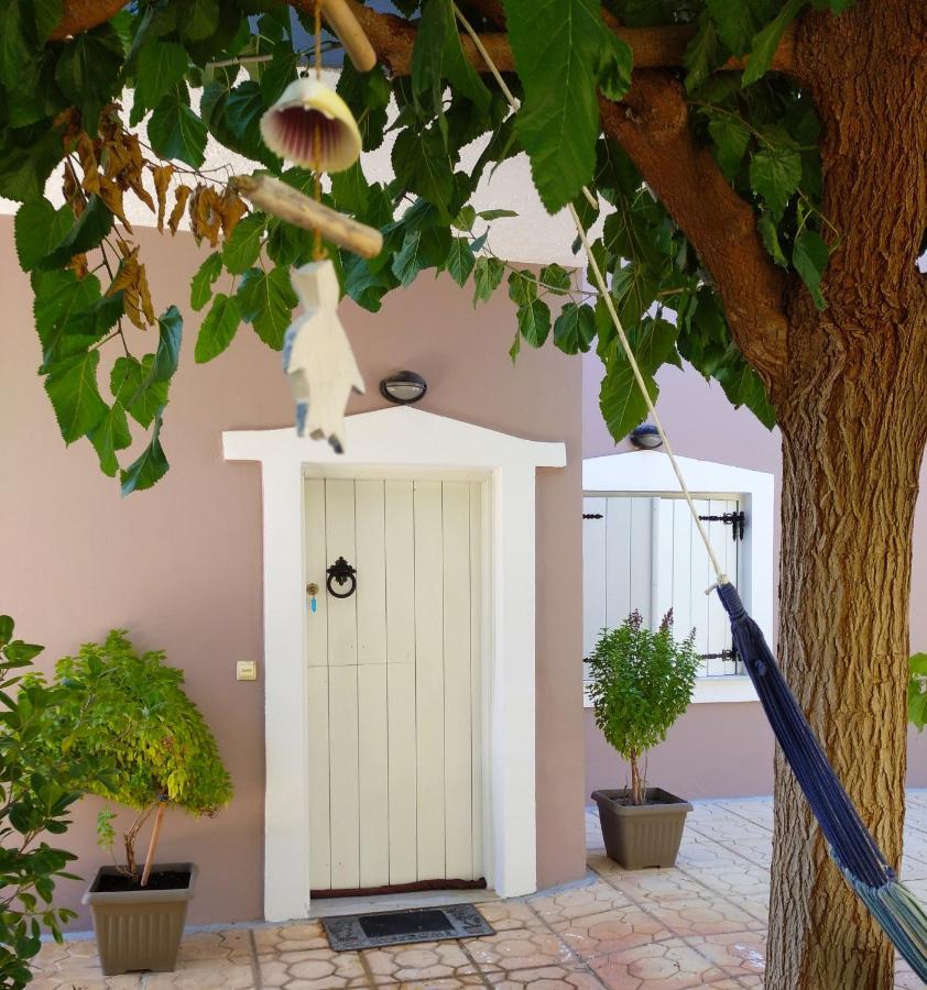 "Villa Kanavos" Apts มาตาลา ภายนอก รูปภาพ