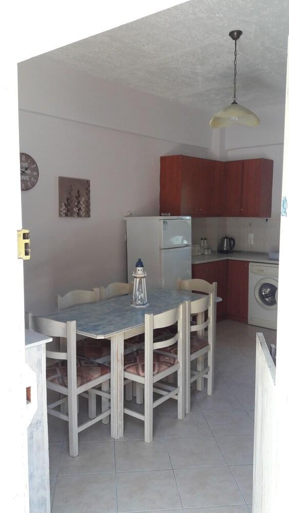 "Villa Kanavos" Apts มาตาลา ภายนอก รูปภาพ